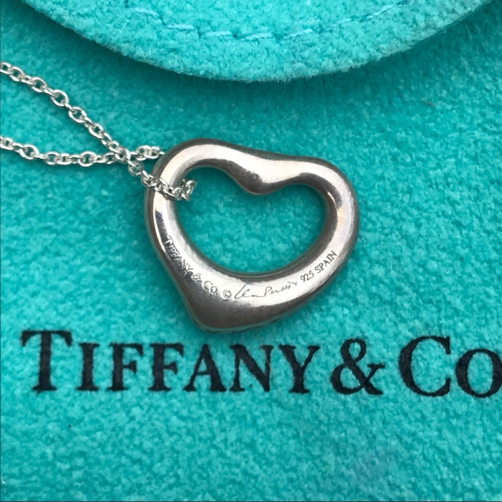 Tiffany & Co. Elsa Peretti Open Heart Pendant - Picture 4 of 7